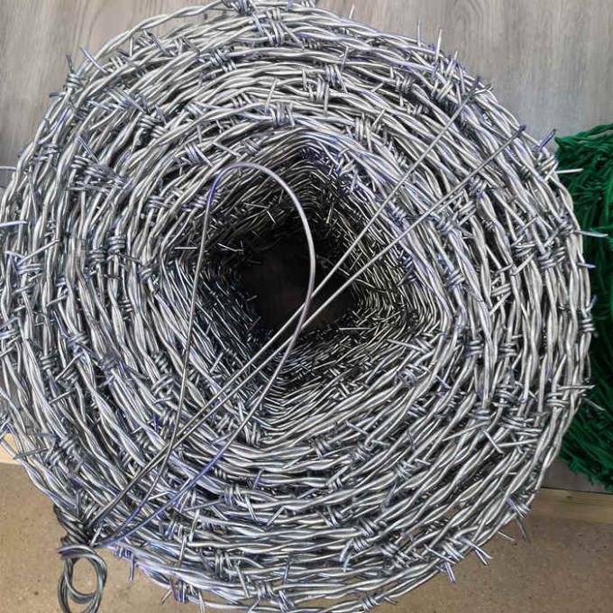13 Gauge ISO 9001 Galvanized Barbed Wire 1.8cm High Tensile Barbed Wire Fence 0