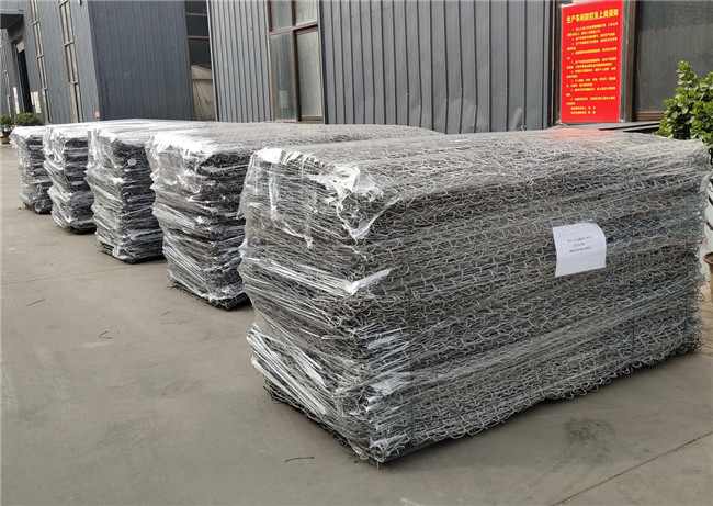 Pvc Coating Gabion Mesh Baskets 3.7mm Wire Riverbank Treatment 1