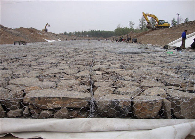2x1x1m Galvanized Gabion Box Monolithic Structure For Stabilization Of Earth 2