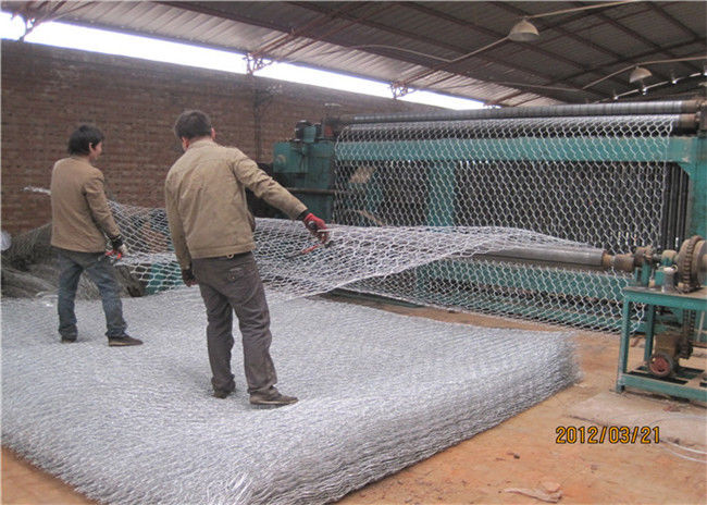 270g/M2 Zinc Coated Box Gabion Flood Control Stone Filled 3m X 1m X 0.5m 0
