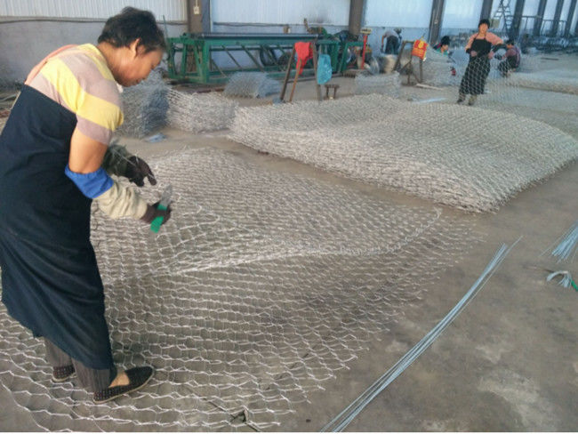 Flex PE Coated PVC Hexagonal Gabion Mesh Baskets HBGB Flood Control 2