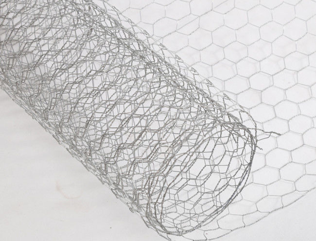 2.54cm Chicken Mesh Fence SS304 Hex Wire Netting Anti Slip 0
