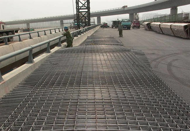 High Strength 200 X 200mm Hole Concrete Reinforcement Welded Wire Mesh Ribbed Steel 1